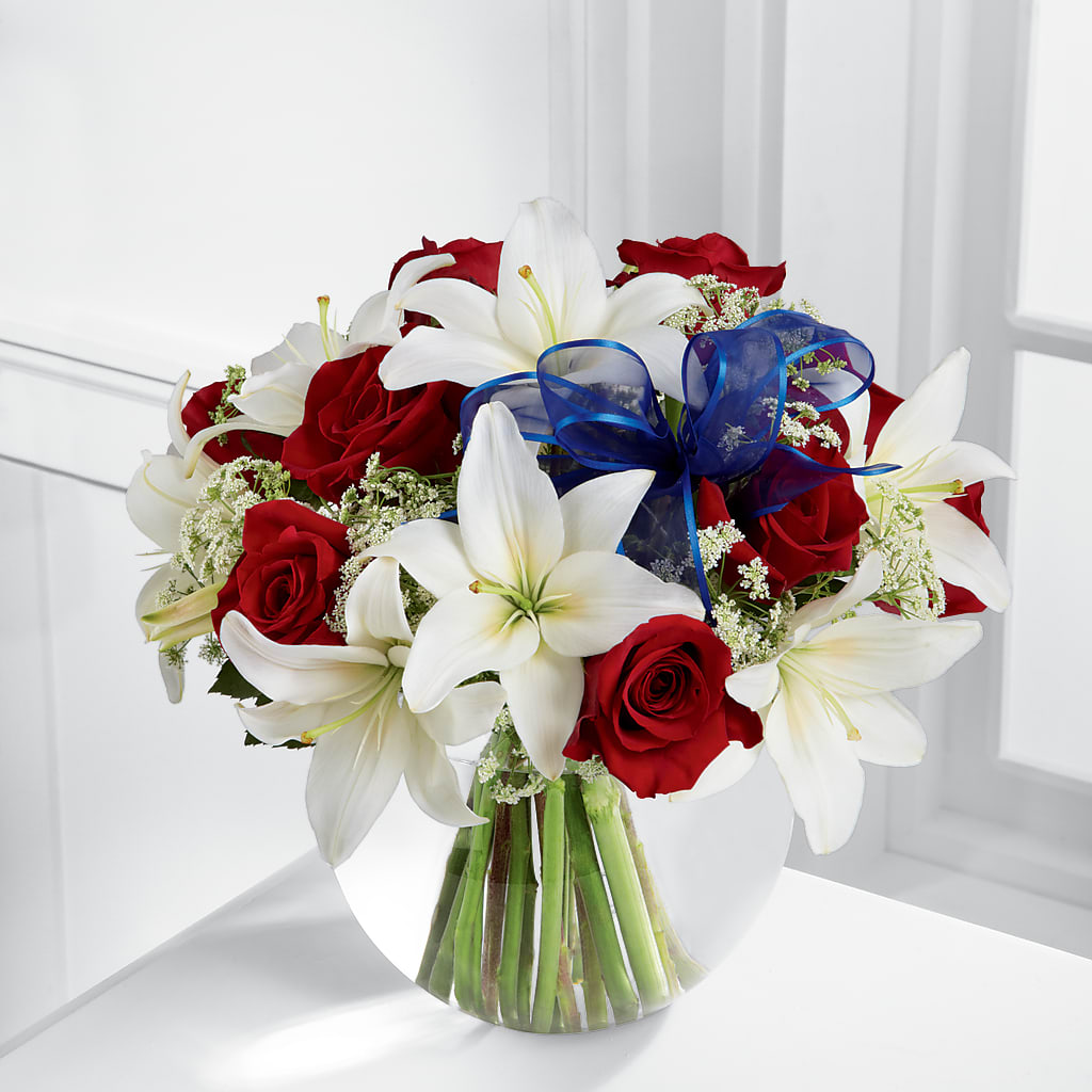 Independence Bouquet – DEE'S FLORAL & DESIGNS, Fairmont MN