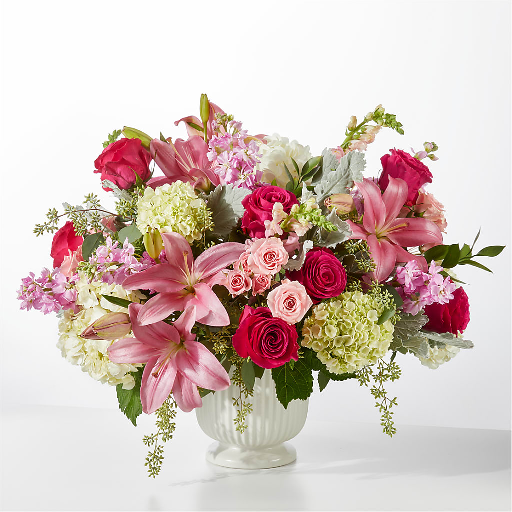 Antique Shopping Bouquet – DEE'S FLORAL & DESIGNS, Fairmont MN