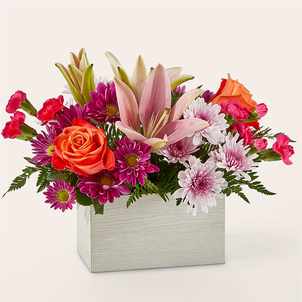 Light of My Life Box Bouquet – DEE'S FLORAL & DESIGNS, Fairmont MN
