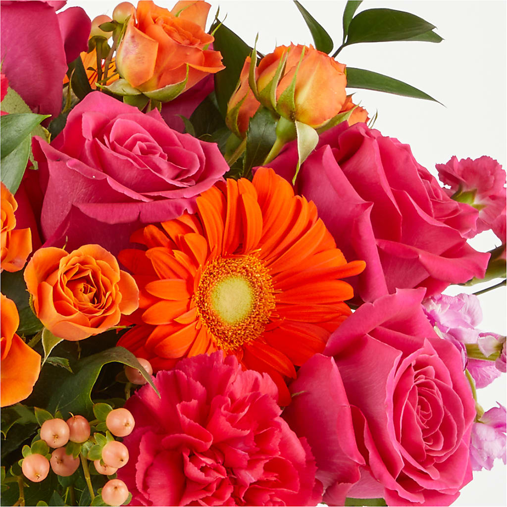Florist Designed Mixed Bouquet – DEE'S FLORAL & DESIGNS, Fairmont MN