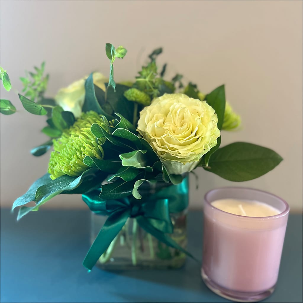 Emerald Forest Bouquet – DEE'S FLORAL & DESIGNS, Fairmont MN