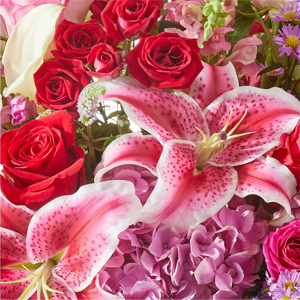 Better Together - A Luxury Florist Original – DEE'S FLORAL & DESIGNS, Fairmont MN