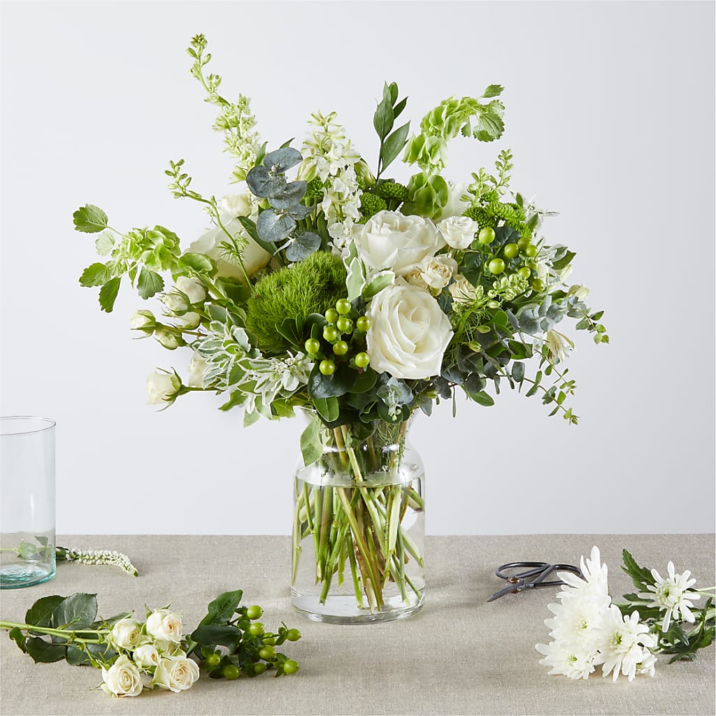 Irish Garden - A Florist Original – DEE'S FLORAL & DESIGNS, Fairmont MN
