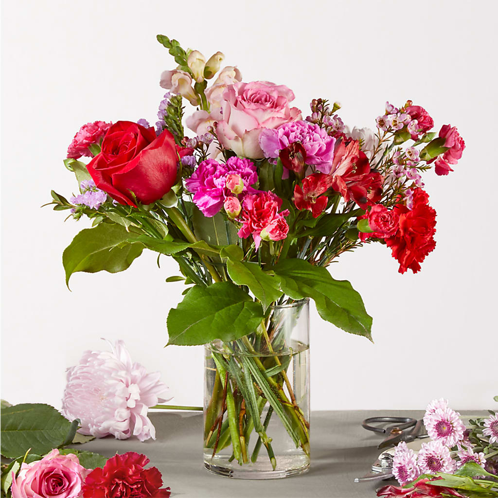 Regal Jewel – A Florist Original – DEE'S FLORAL & DESIGNS, Fairmont MN
