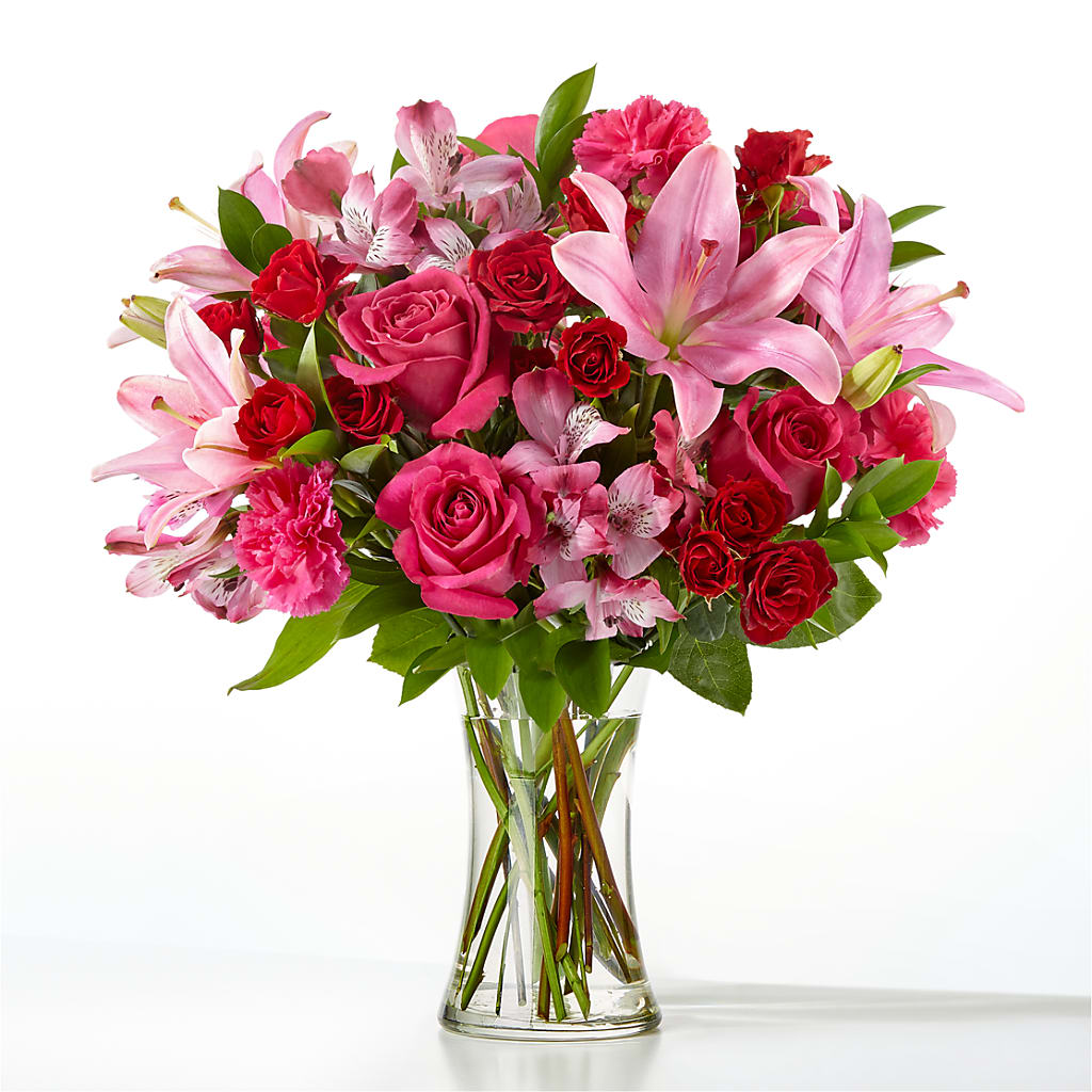 In Love Bouquet – DEE'S FLORAL & DESIGNS, Fairmont MN