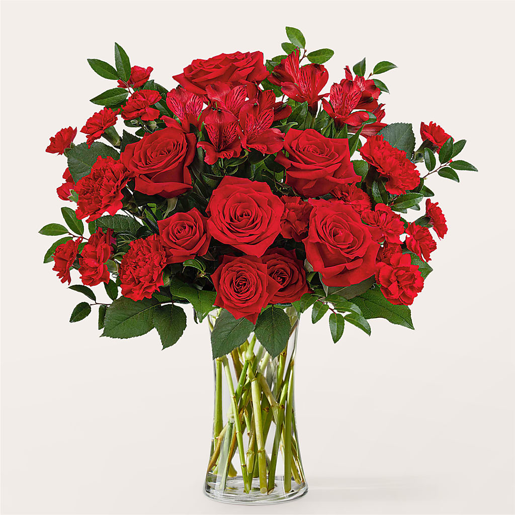 Brilliant Ruby Bouquet – DEE'S FLORAL & DESIGNS, Fairmont MN