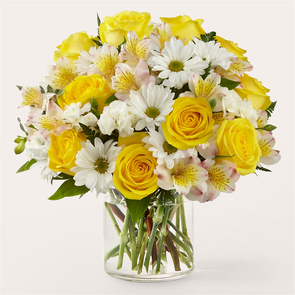 Gleeful Bouquet – DEE'S FLORAL & DESIGNS, Fairmont MN
