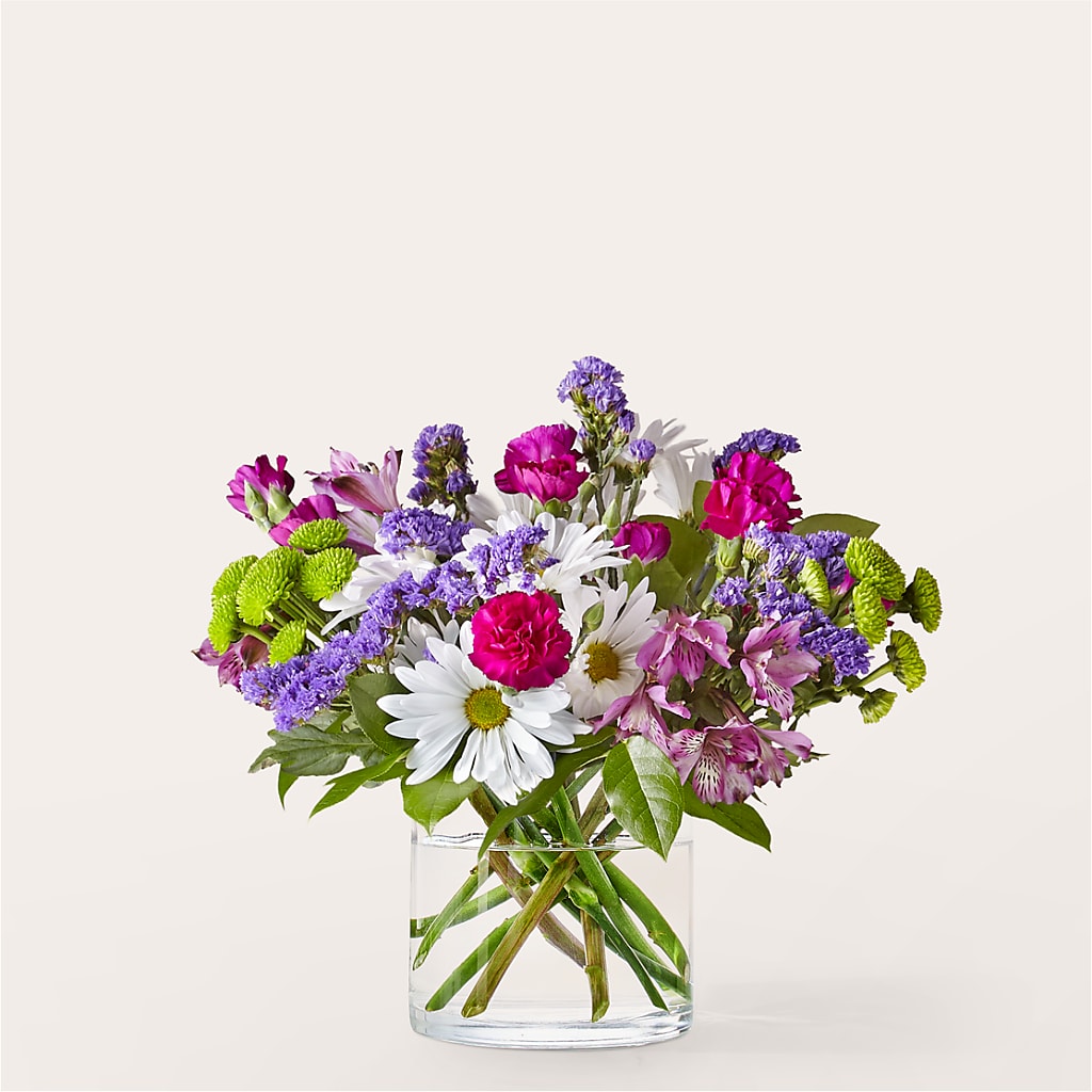 Wild Berry Bouquet – DEE'S FLORAL & DESIGNS, Fairmont MN