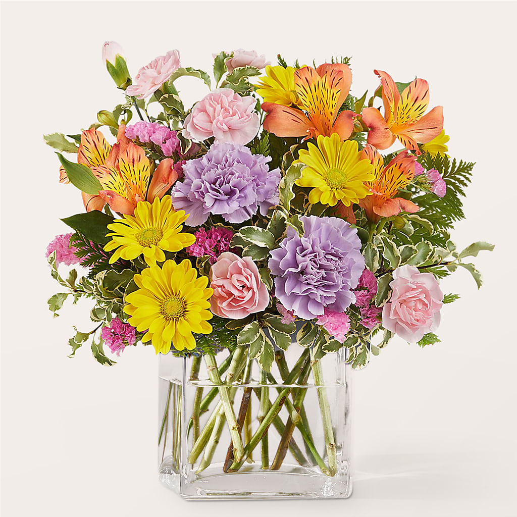 Shades of Happiness Bouquet – DEE'S FLORAL & DESIGNS, Fairmont MN