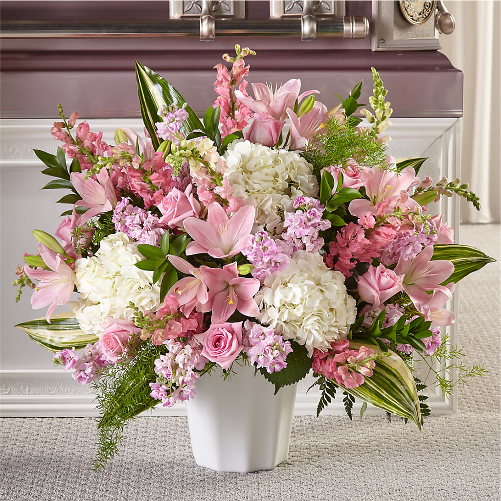 Simply Serene Floor Basket – DEE'S FLORAL & DESIGNS, Fairmont MN