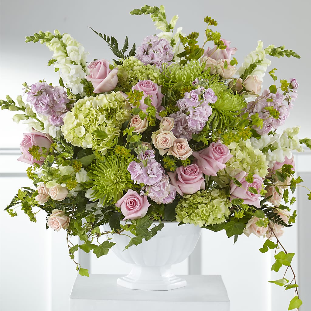 Radiant Embrace Arrangement – DEE'S FLORAL & DESIGNS, Fairmont MN