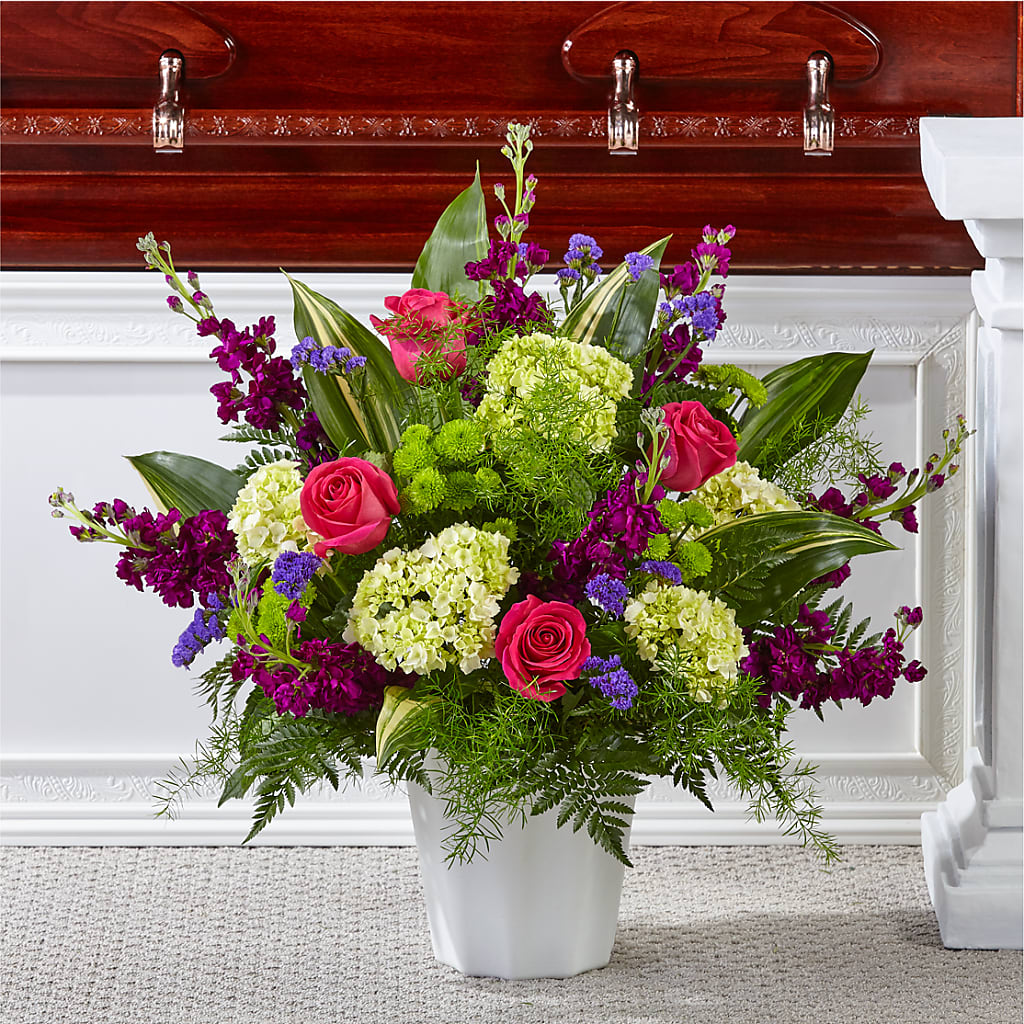 Beautiful Horizons Floor Basket – DEE'S FLORAL & DESIGNS, Fairmont MN