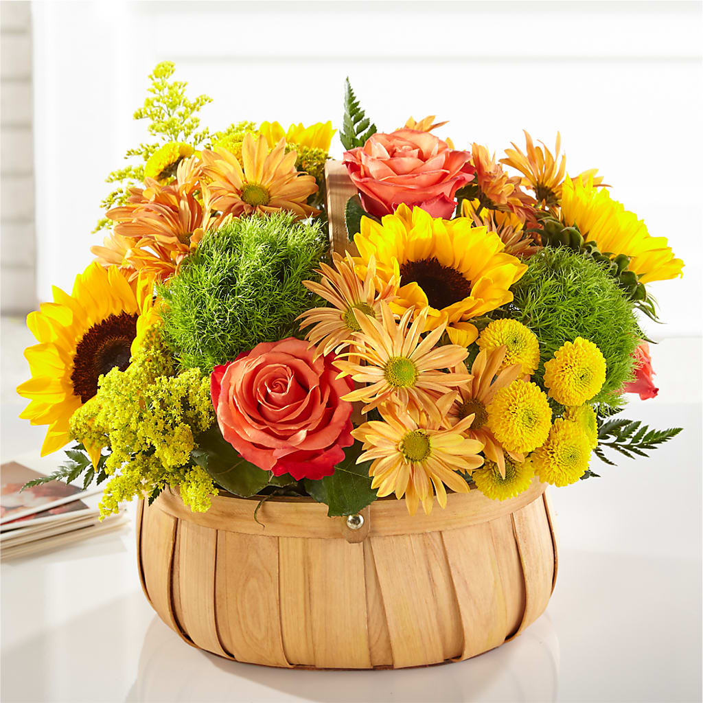 Harvest Sunflower Basket – DEE'S FLORAL & DESIGNS, Fairmont MN
