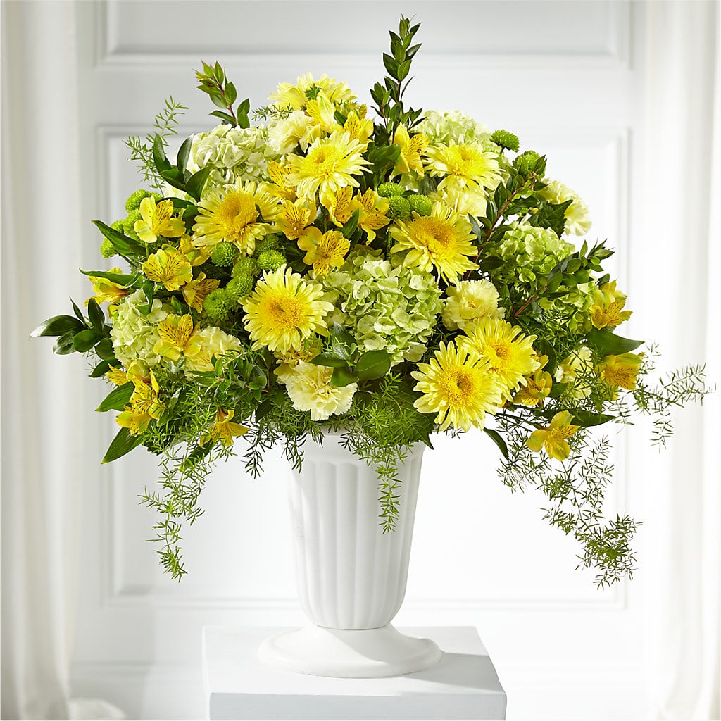 Beloved Blessings Arrangement – DEE'S FLORAL & DESIGNS, Fairmont MN