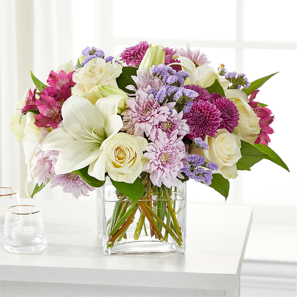Cared For Bouquet – DEE'S FLORAL & DESIGNS, Fairmont MN