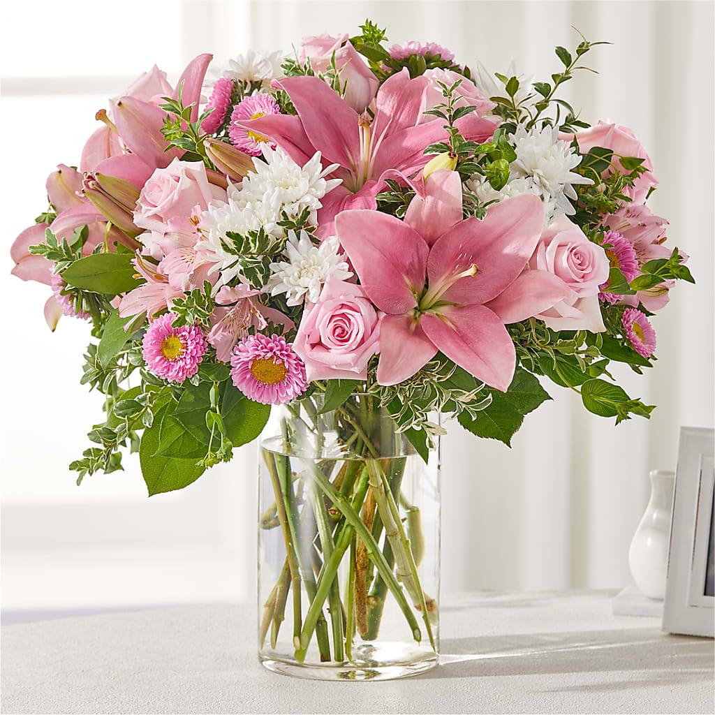 Healing Hug Bouquet – DEE'S FLORAL & DESIGNS, Fairmont MN