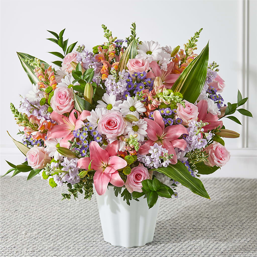 Abundant Compassion Floor Basket – DEE'S FLORAL & DESIGNS, Fairmont MN