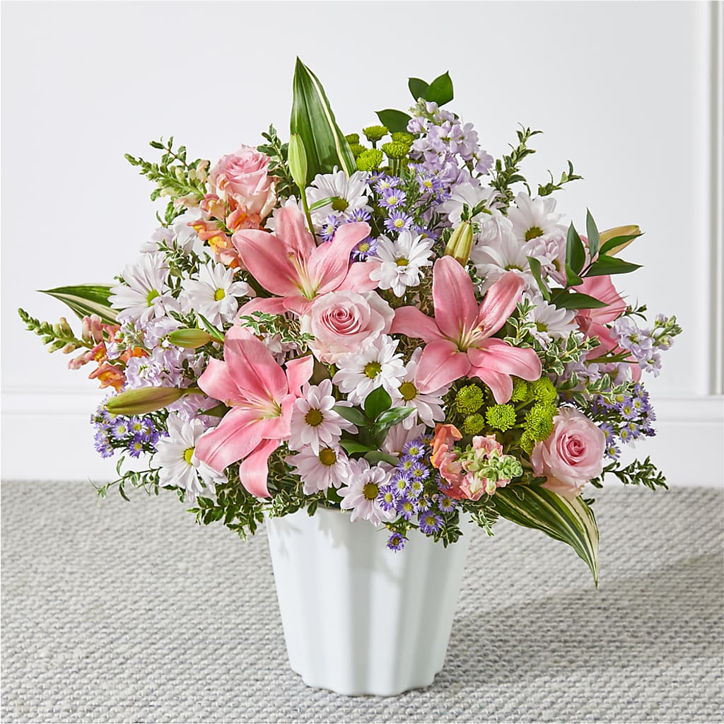 Abundant Compassion Floor Basket – DEE'S FLORAL & DESIGNS, Fairmont MN