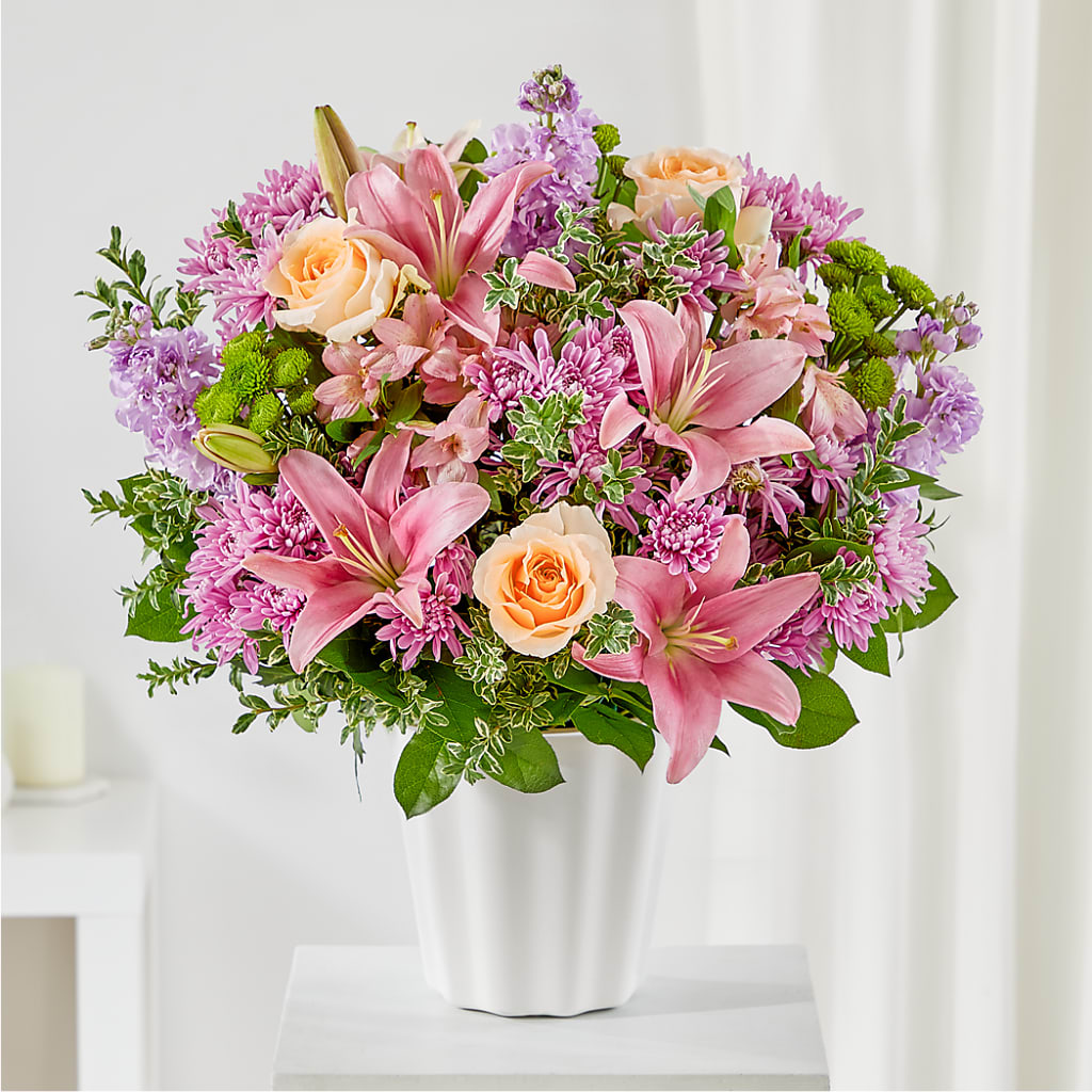 Supportive Embrace Tabletop Basket – DEE'S FLORAL & DESIGNS, Fairmont MN