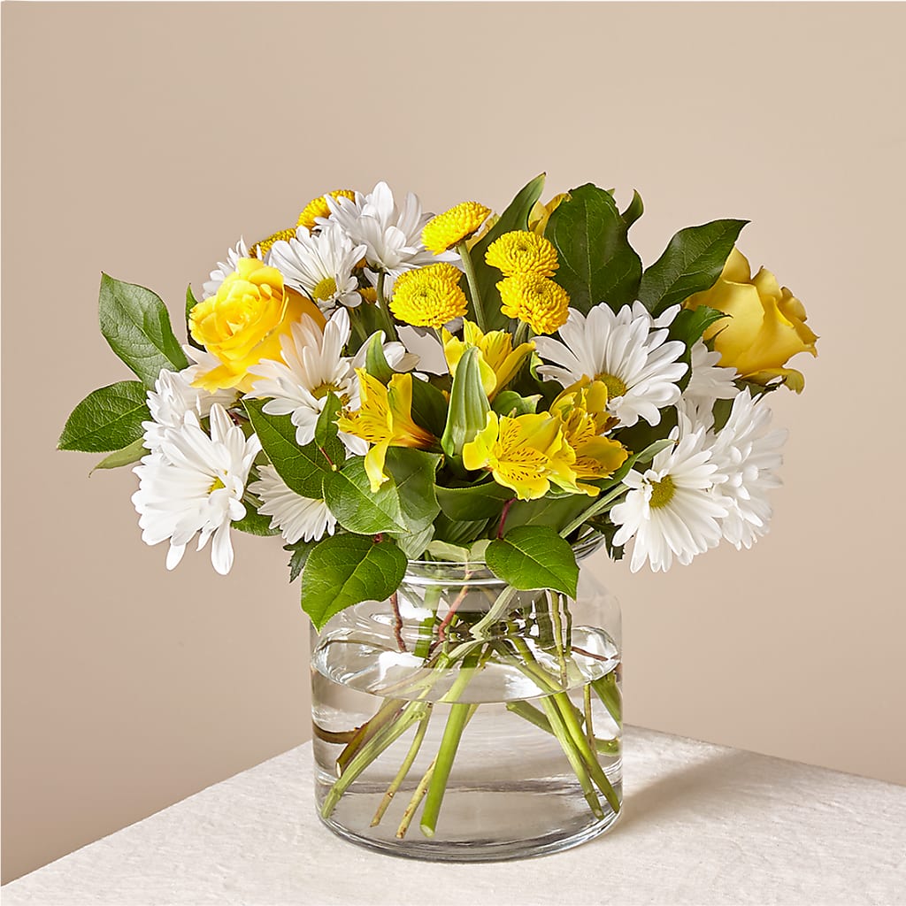 Sunny Sentiments Bouquet – DEE'S FLORAL & DESIGNS, Fairmont MN