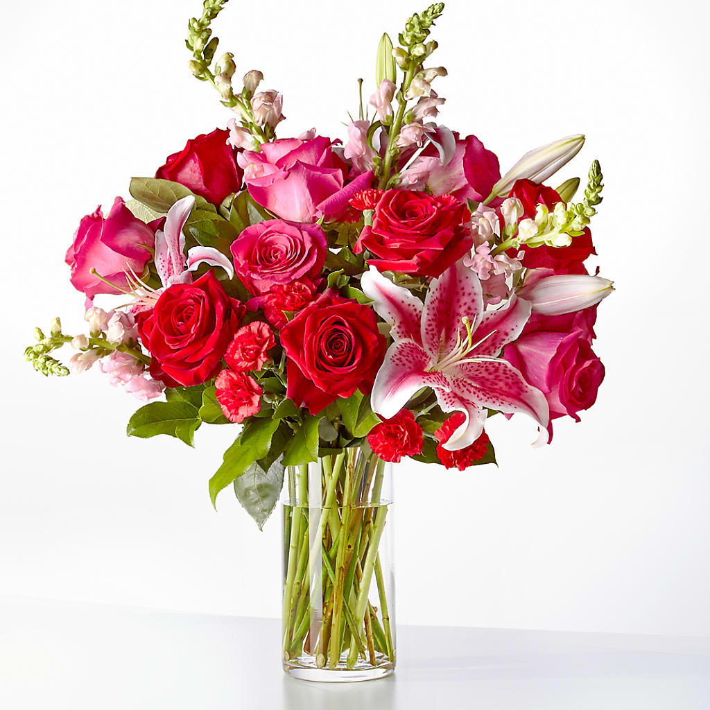 Love at First Sight Bouquet – DEE'S FLORAL & DESIGNS, Fairmont MN
