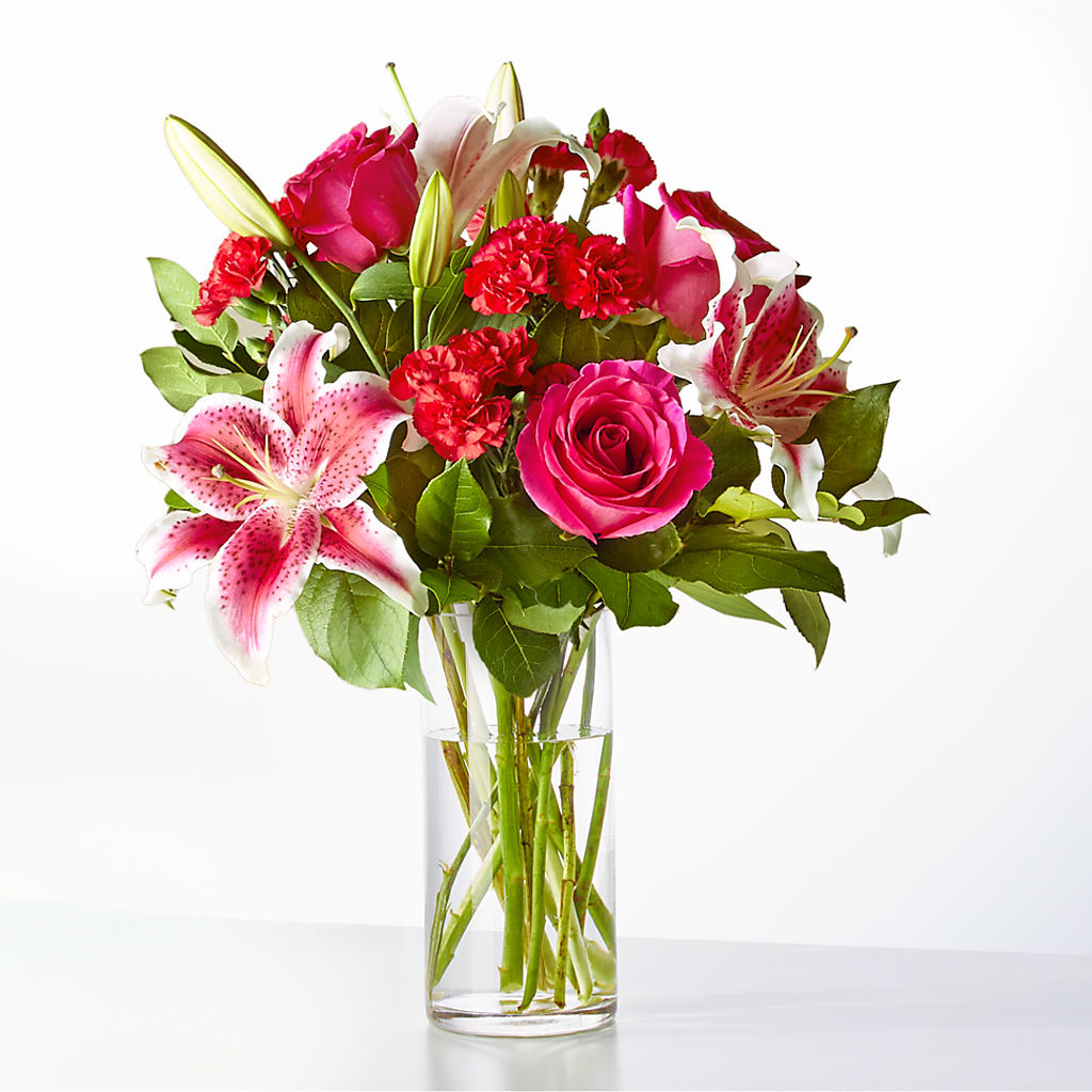 Love at First Sight Bouquet – DEE'S FLORAL & DESIGNS, Fairmont MN