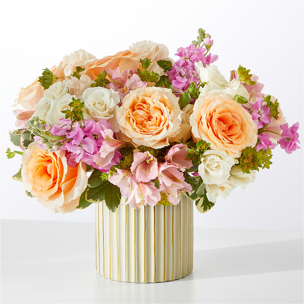 Paradise Bouquet with Ivory Vase – DEE'S FLORAL & DESIGNS, Fairmont MN