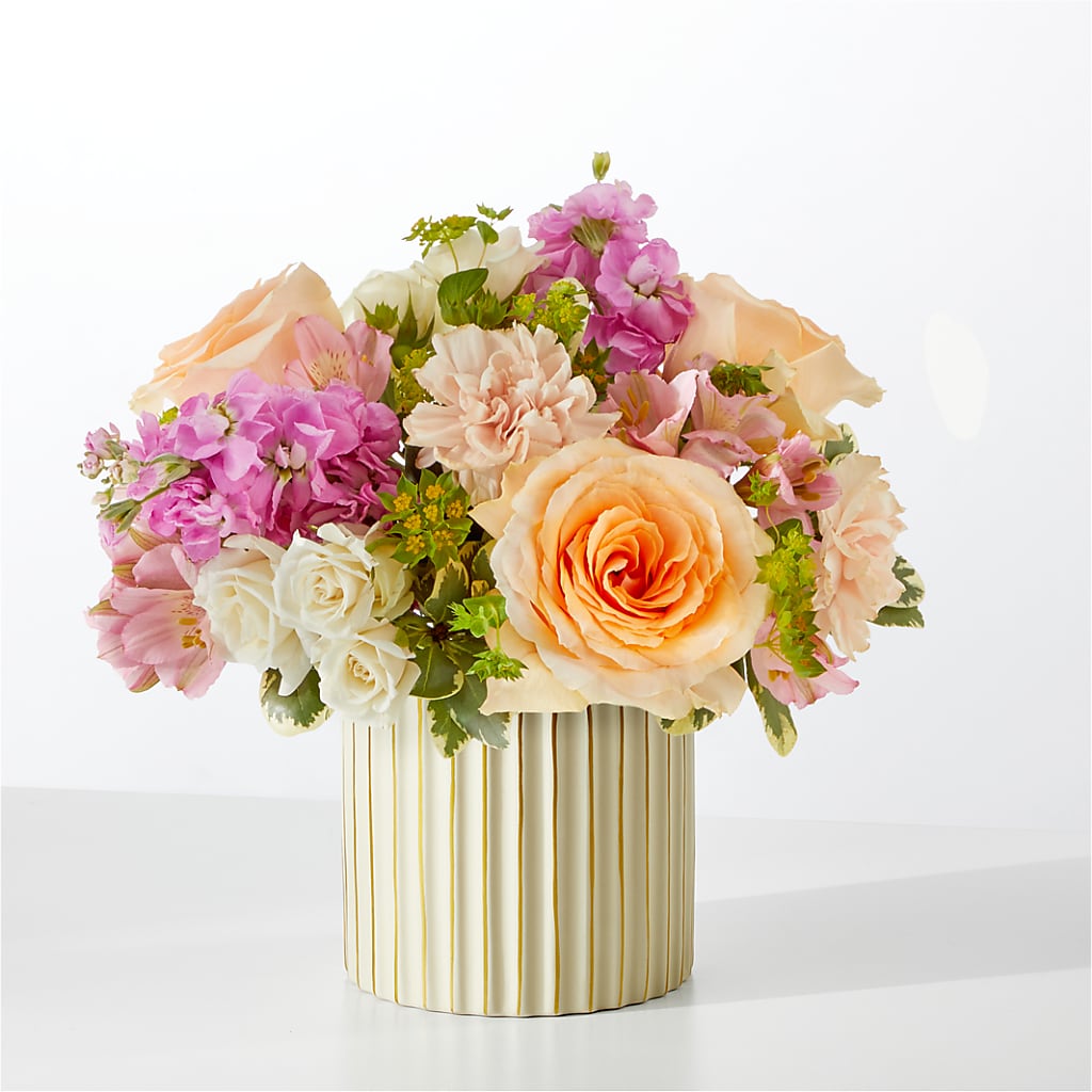Paradise Bouquet with Ivory Vase – DEE'S FLORAL & DESIGNS, Fairmont MN
