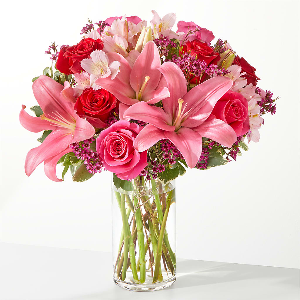 Lucky in Love Bouquet – DEE'S FLORAL & DESIGNS, Fairmont MN