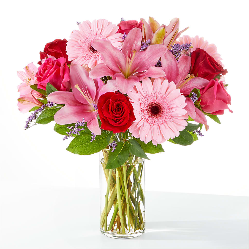 Lots of Love Bouquet – DEE'S FLORAL & DESIGNS, Fairmont MN