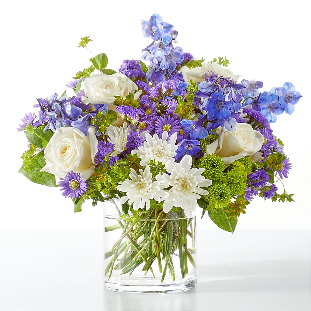 Genuine Gestures Bouquet – DEE'S FLORAL & DESIGNS, Fairmont MN