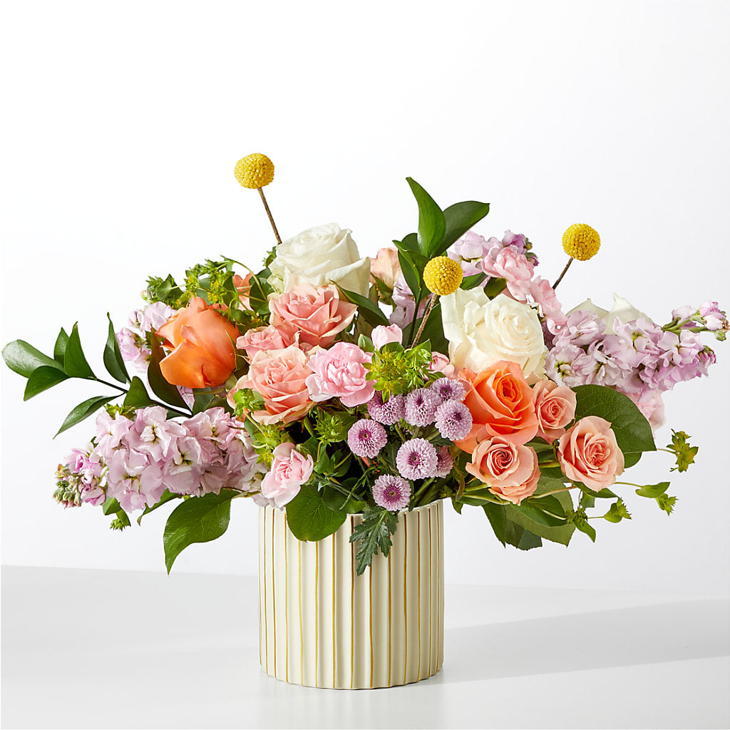 French Market Bouquet with Ivory Vase – DEE'S FLORAL & DESIGNS, Fairmont MN