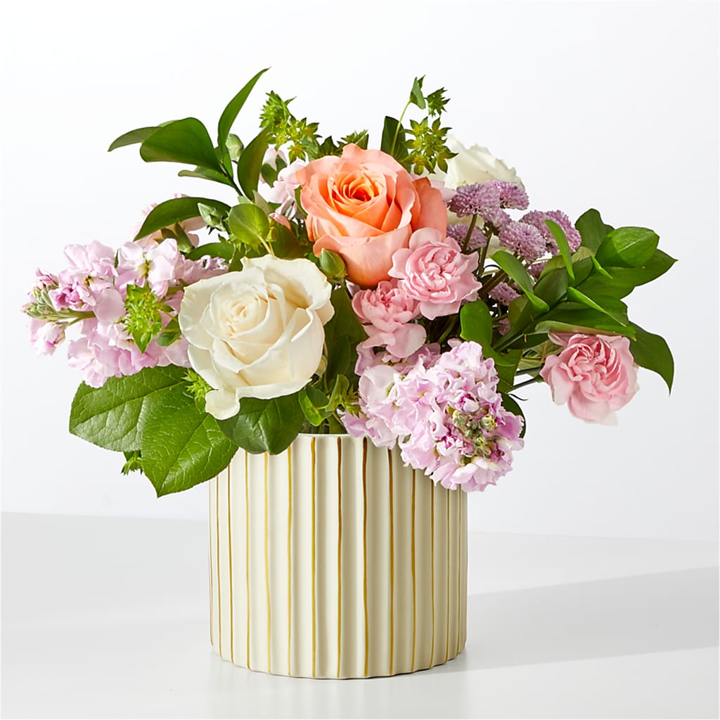 French Market Bouquet with Ivory Vase – DEE'S FLORAL & DESIGNS, Fairmont MN