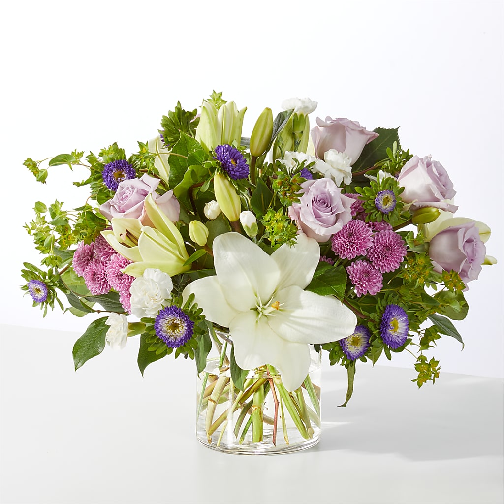 April Showers Bouquet – DEE'S FLORAL & DESIGNS, Fairmont MN