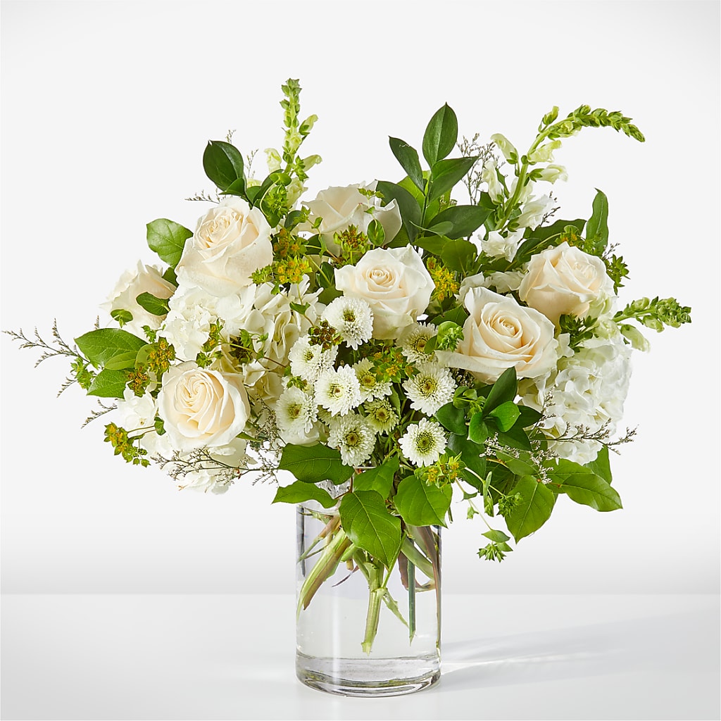 Hint of Vanilla Bouquet – DEE'S FLORAL & DESIGNS, Fairmont MN