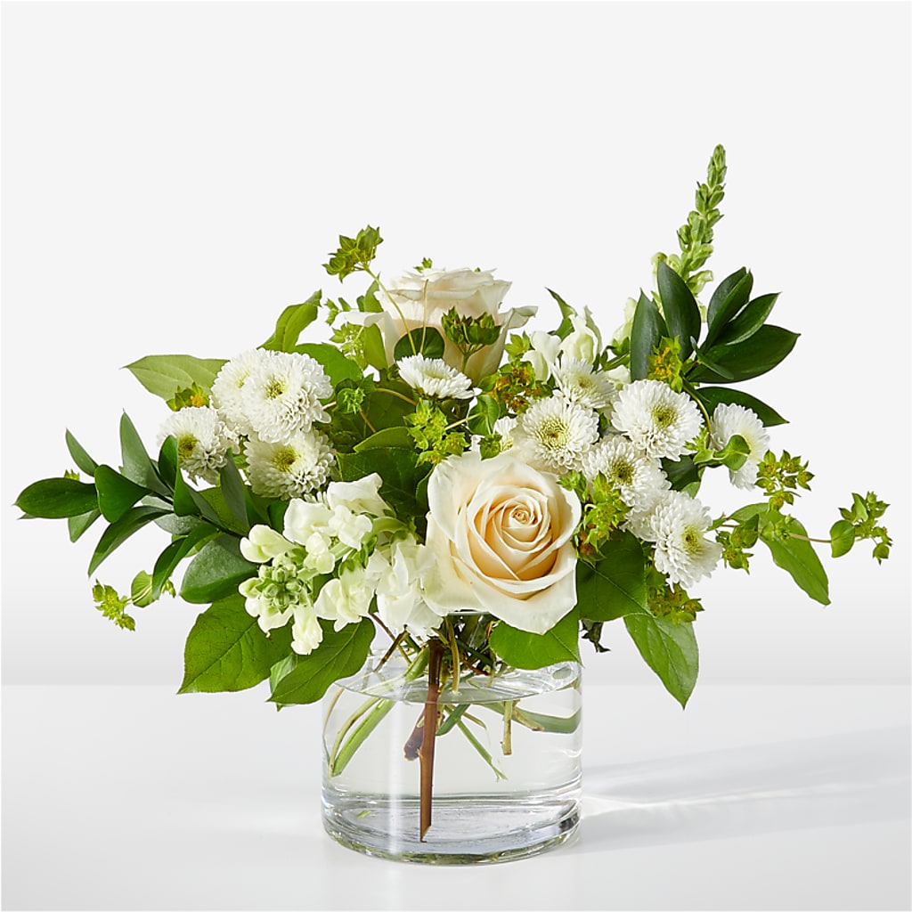 Hint of Vanilla Bouquet – DEE'S FLORAL & DESIGNS, Fairmont MN