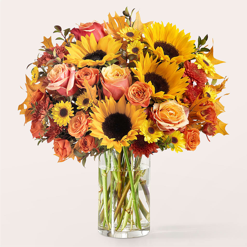 Fluttering Foliage Bouquet – DEE'S FLORAL & DESIGNS, Fairmont MN