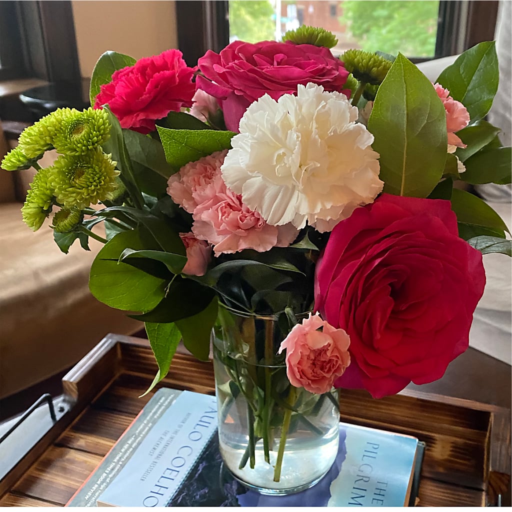 Sweet & Pretty Bouquet – DEE'S FLORAL & DESIGNS, Fairmont MN