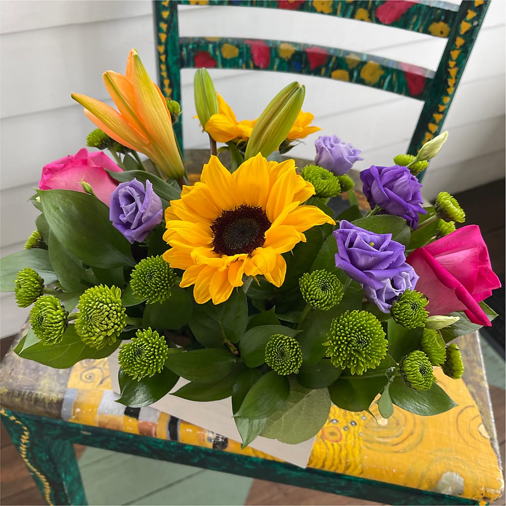 Best Day Box Bouquet – DEE'S FLORAL & DESIGNS, Fairmont MN