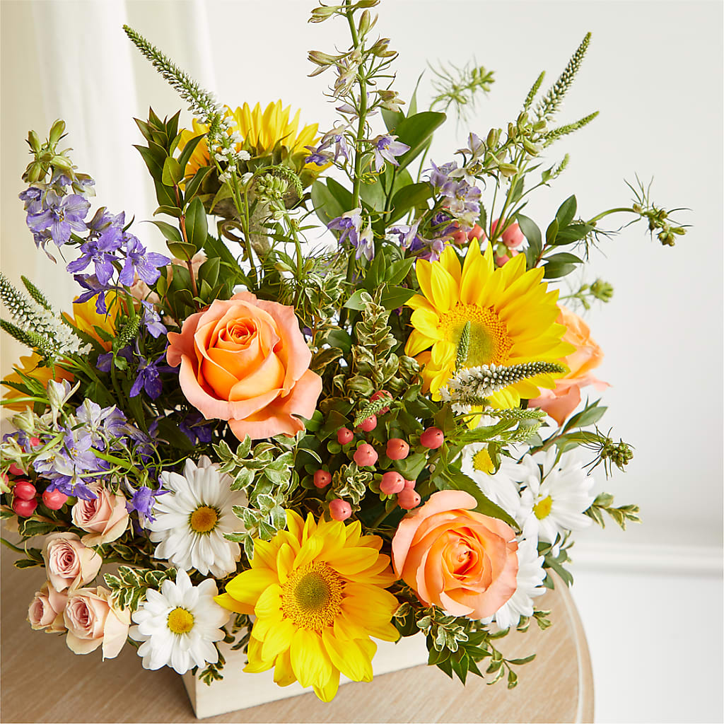 The Good Life Bouquet – DEE'S FLORAL & DESIGNS, Fairmont MN