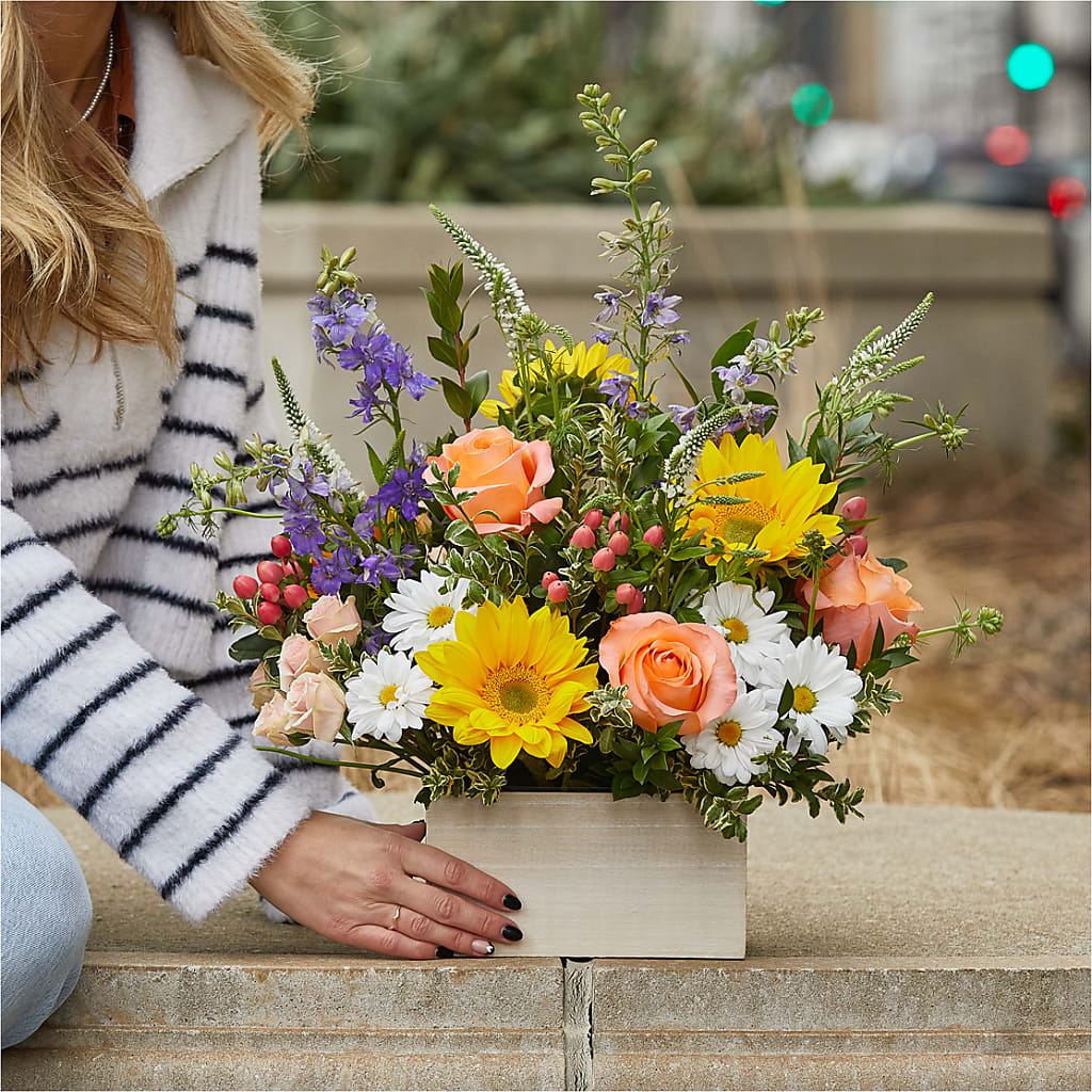 The Good Life Bouquet – DEE'S FLORAL & DESIGNS, Fairmont MN