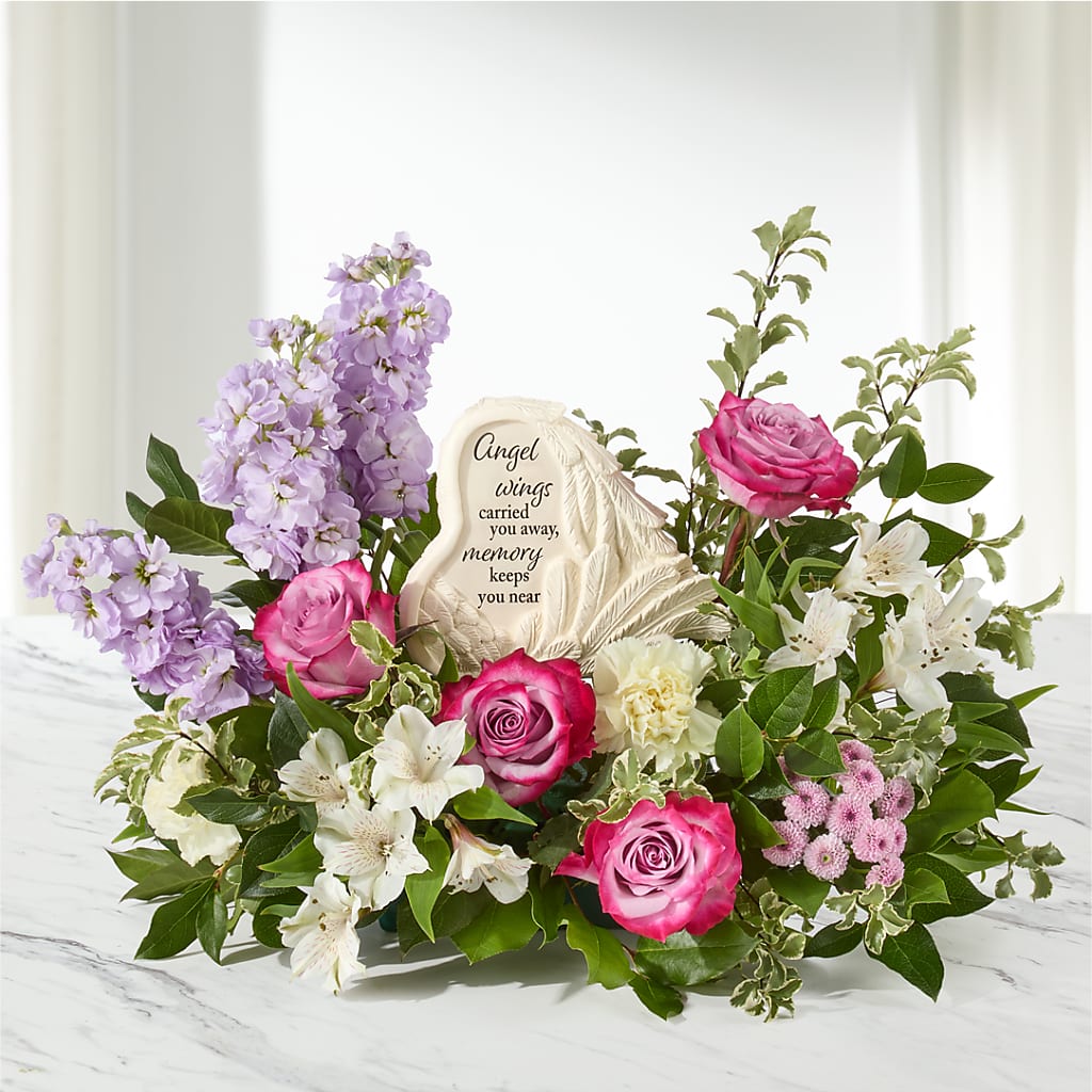 In My Heart Arrangement – DEE'S FLORAL & DESIGNS, Fairmont MN