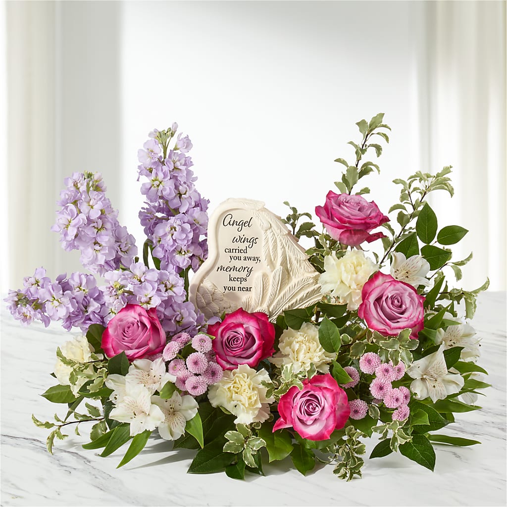 In My Heart Arrangement – DEE'S FLORAL & DESIGNS, Fairmont MN