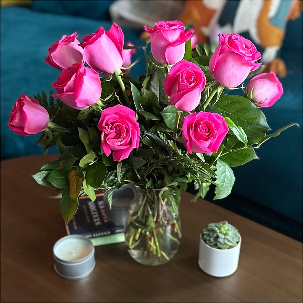 Long Stem Pink Rose Bouquet – DEE'S FLORAL & DESIGNS, Fairmont MN