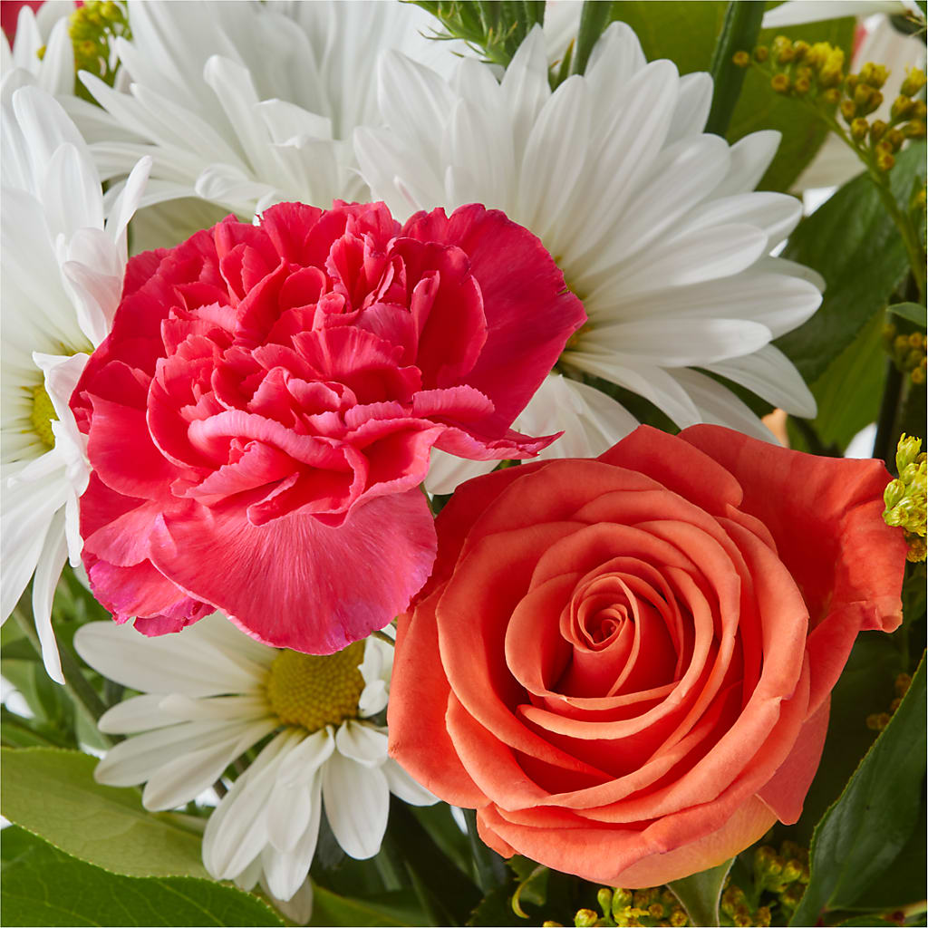 Oopsie Daisy Bouquet – DEE'S FLORAL & DESIGNS, Fairmont MN