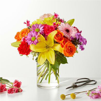 Cue the Confetti - A Florist Original – DEE'S FLORAL & DESIGNS, Fairmont MN