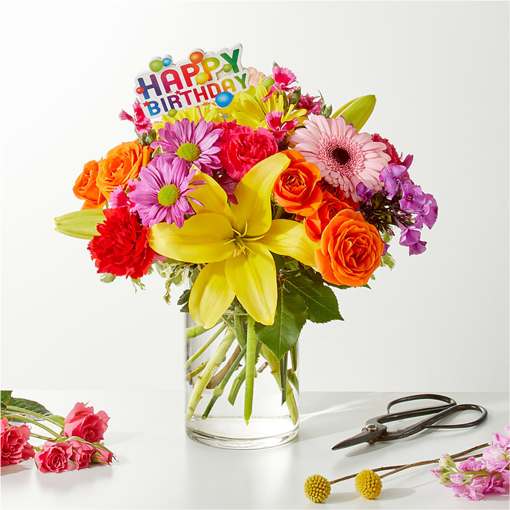 Cue the Confetti - A Florist Original – DEE'S FLORAL & DESIGNS, Fairmont MN