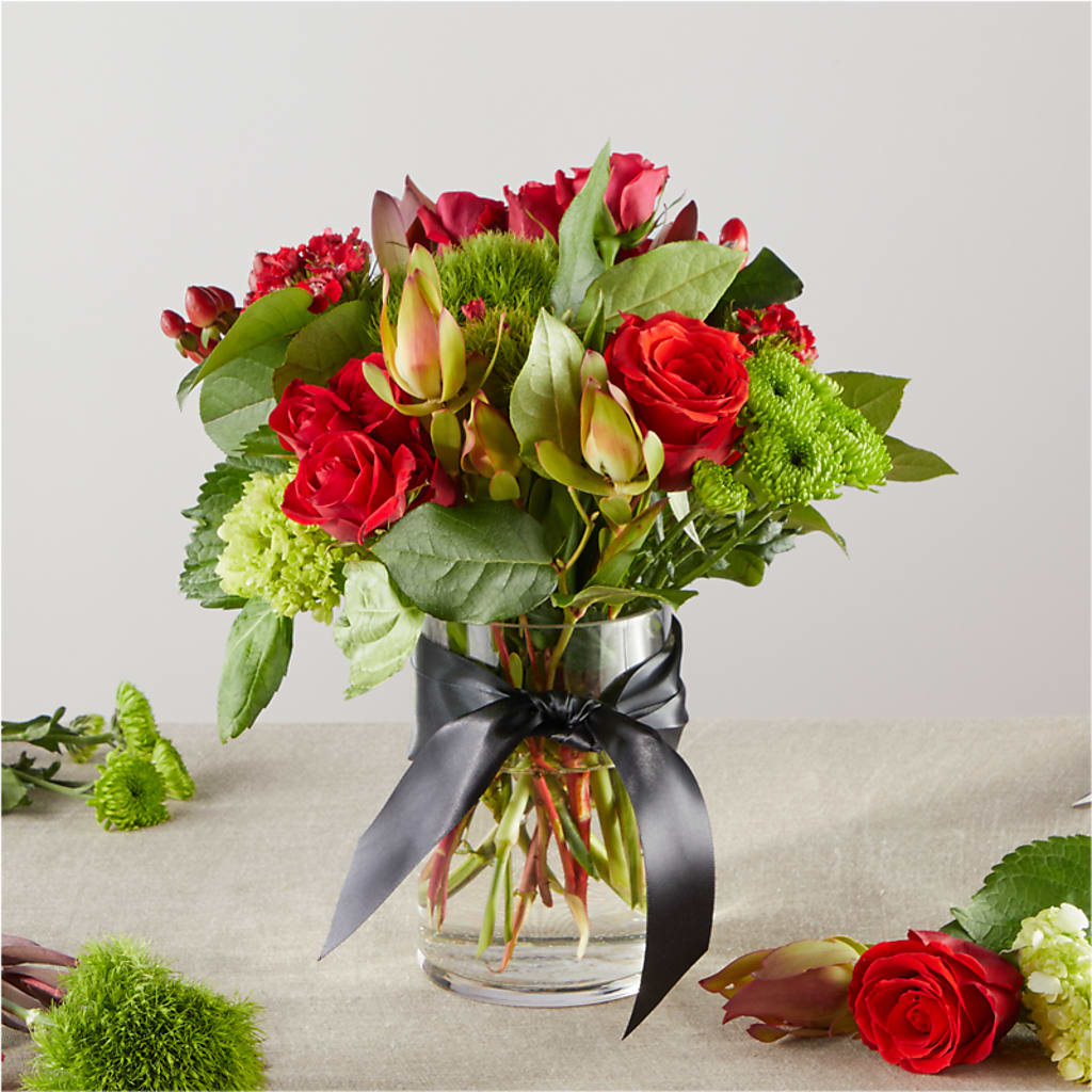 Heritage Kindle – A Florist Original – DEE'S FLORAL & DESIGNS, Fairmont MN