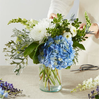 Festival of Lights – A Florist Original – DEE'S FLORAL & DESIGNS, Fairmont MN