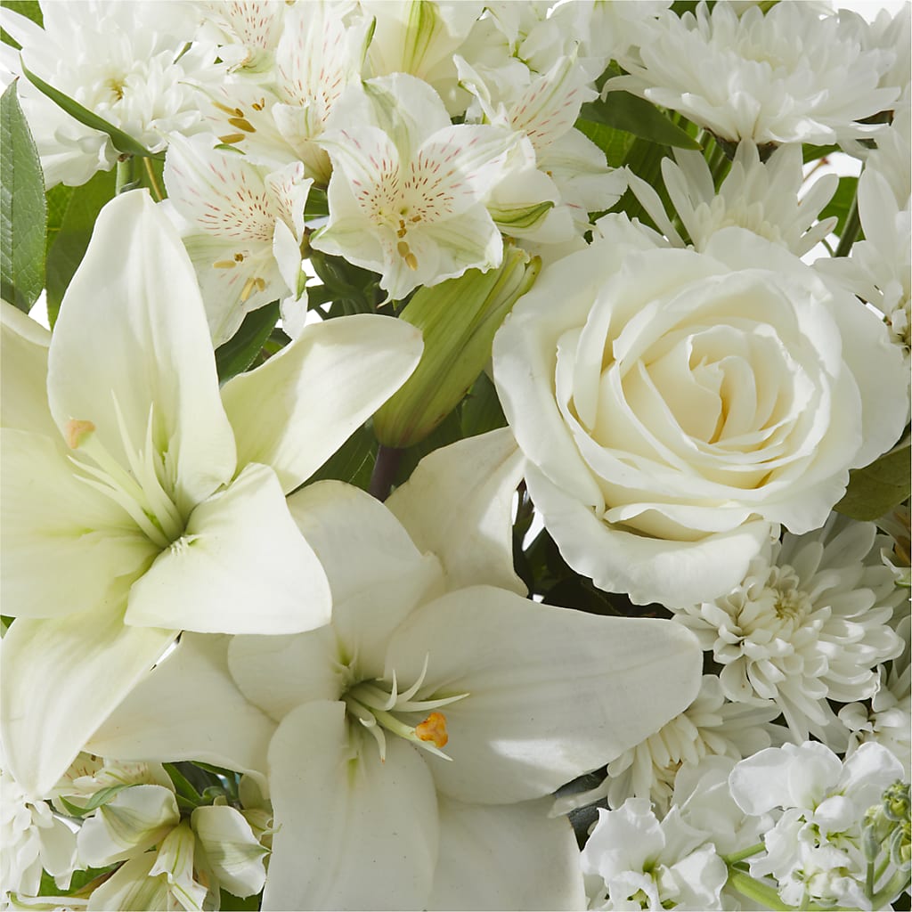 Peaceful Reflections Arrangement – DEE'S FLORAL & DESIGNS, Fairmont MN
